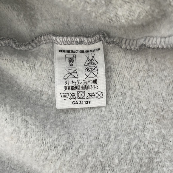 DKNY USA Sweater Size Small. Good condition. - Picture 5 of 7